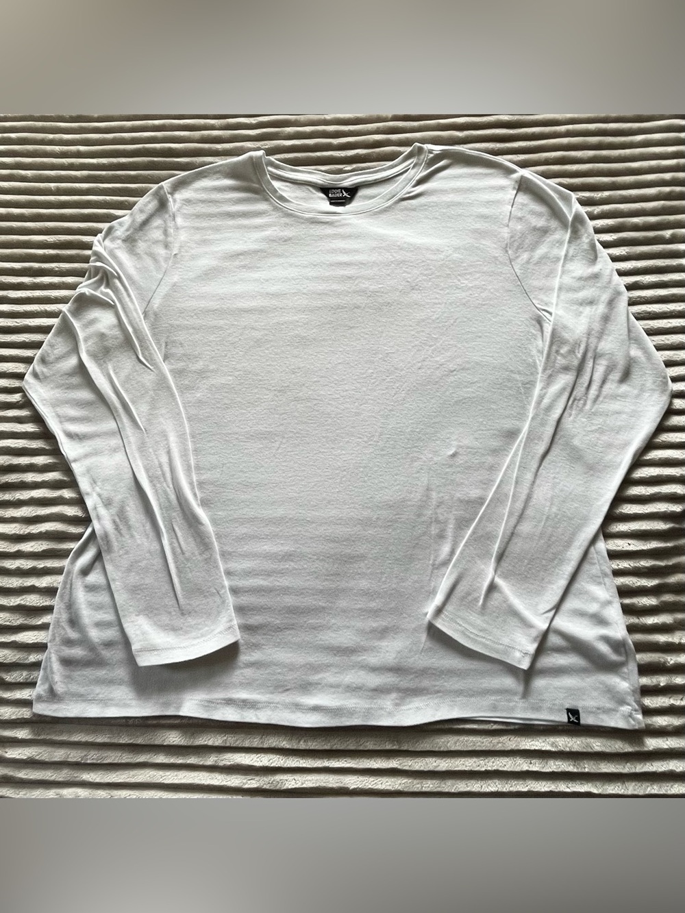 Eddie Bauer white long sleeve ♡